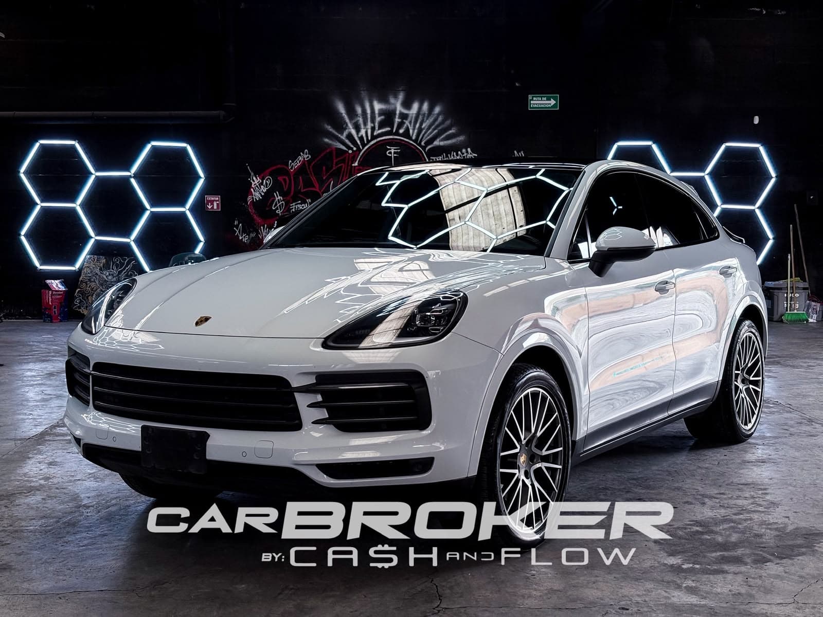 Porsche Cayenne Coupe Platinum Edition 2022